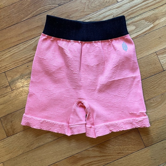 NWT Free People Movement Seamless Shorts in Peach Horizon Size XS/S - Picture 4 of 7
